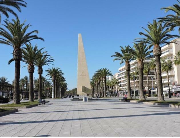 Bonito y Acogedor Apartamento con WiFi Salou Exterior foto